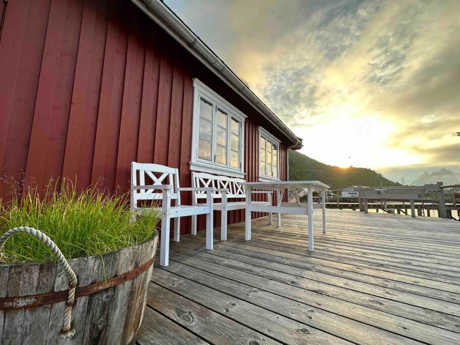 Exclusive And Genuine In Lofoten- Sauna Included Москенес Екстериор снимка