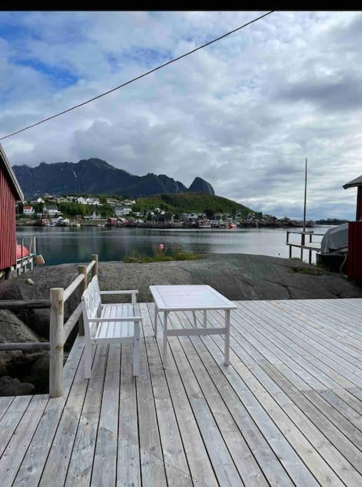 Exclusive And Genuine In Lofoten- Sauna Included Москенес Екстериор снимка